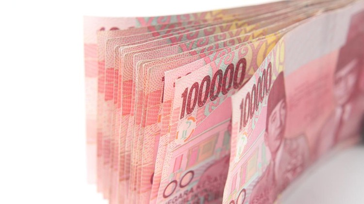 Photo Rupiah Paper Money&comma; Close Up of 100000 at White Background