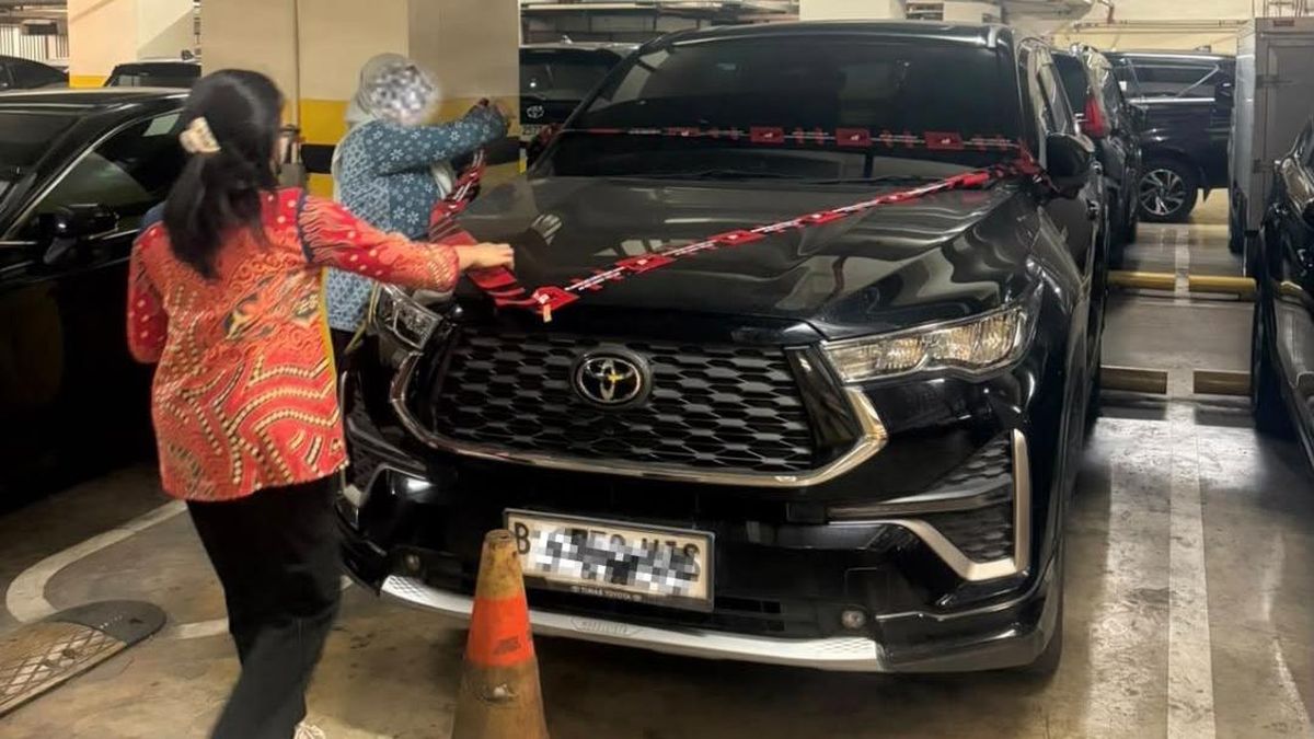 KPK Kembali Sita Mobil Anggota DPRD Kota Bengkulu Vinna Ledy