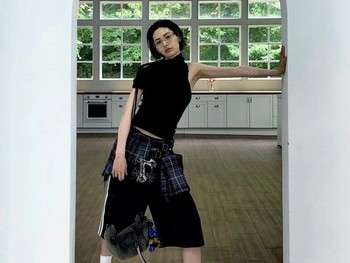 Nana merupakan seorang aktris, penyanyi, dan model populer asal Korea Selatan yang lahir dengan nama asli Im Jin Ah, pada tanggal 14 September 1991./ foto: instagram.com/jin_a_nana
