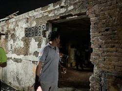 Pabrik Kerupuk di Surabaya Terbakar, Api dari Tungku Penggorengan