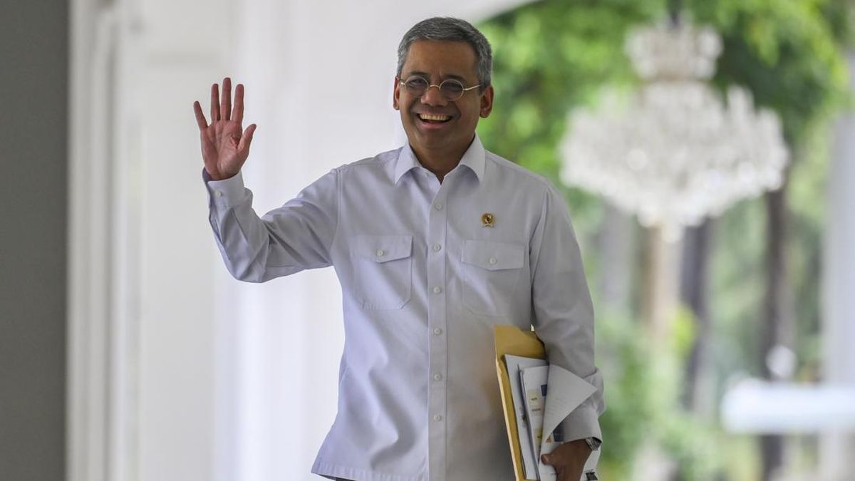 Suahasil hingga Brian ke Istana Hadiri Ratas Pendidikan Gratis