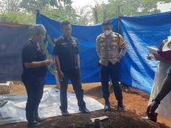 Polisi Ekshumasi Jasad Pria 60 Tahun di Bogor, Ternyata Korban Pembunuhan