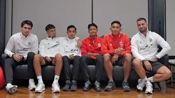 Liputan Olahraga CNN Sport : Aksi Kocak Pemain Persija dan Persib di Timnas Indonesia
