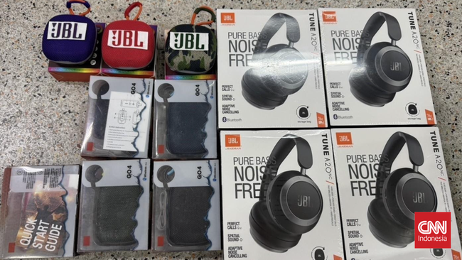 Harman International melaporkan maraknya produk palsu JBL di Asia Pasifik. Mereka berkomitmen memberantas barang palsu.