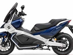 Pabrikan China Bikin Motor Skutik 250cc Bergaya Petualang, Pakai Penggerak Rantai