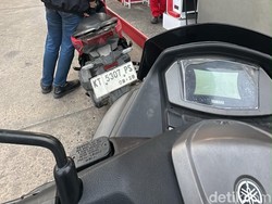 Pemkot Kaji Sistem Kupon Antrean SPBU untuk Cegah Pengisian Berulang