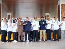 Buka Awarding SIF Kang Rey Tegaskan SDM Subang Tak Kalah Berinovasi