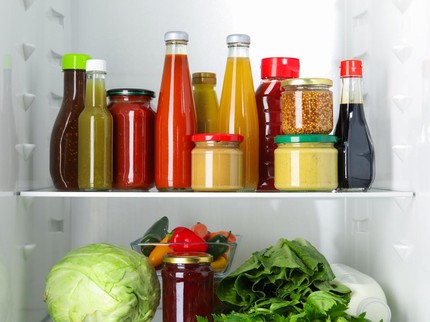 4 Bumbu Dapur yang Sebaiknya Disimpan Terbalik Menurut Pakar