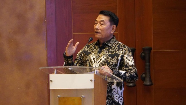 Dalam MUNAS tersebut, peserta menetapkan Jenderal TNI (Purn.) Dr. Moeldoko untuk kembali memimpin PERIKLINDO sebagai Ketua Umum periode 20262031.