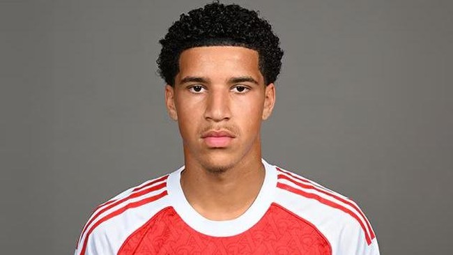 Pemain Junior Arsenal Demiane Agustien