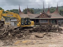 1 Warga Masih Hilang, Pemkab Solok Tetapkan 14 Hari Tanggap Darurat Banjir