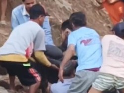Kagetnya Wahab Lihat Mayat Mengambang di Sungai Welang Pasuruan