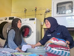 Perjalanan Hernawati Dekatkan Jasa Laundry hingga Transaksi Bank di Sepaku