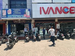 Arogansi Jukir Nakal Pakai Karcis Kedaluwarsa di Kota Malang