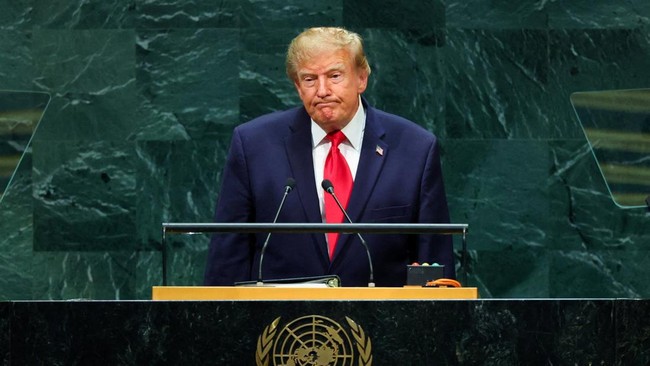 Presiden AS Donald Trump mengajak negara-negara anggota Mahkamah Pidana Internasional (ICC) mencabut keanggotaan dari badan peradilan tersebut.