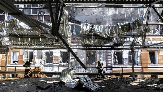 Rusia Bombardir Kyiv, Balas Serangan Ribuan Drone Ukraina