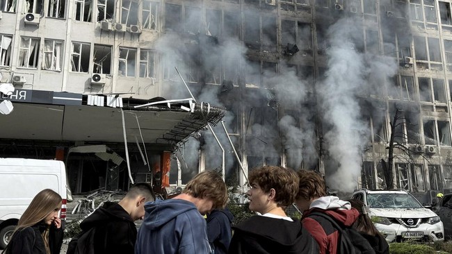 Rusia Bombardir Kyiv, Balas Serangan Ribuan Drone Ukraina