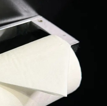 Ternyata Ini Alasan Tisu Toilet Hotel Dilipat Segitiga, Benarkah Hanya Dekorasi?