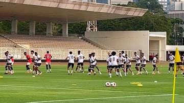 Kabar Sport CNN Terbaru : FIFA ASEAN Cup: Momen Eks Pemain Leicester Ikut Latihan Bangladesh