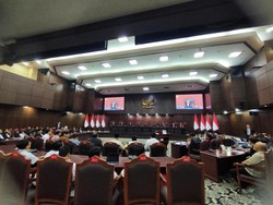 KPU Minta MK Tolak Gugatan Denny Indrayana Dkk soal Syarat Pencalonan Gibran