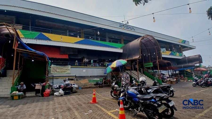 Suasana lengang perdagangan di Pasar Pondok Labu, Jakarta Selatan, Rabu (23/9/2026). Suasana lengang perdagangan di Pasar Pondok Labu, Jakarta Selatan, Rabu (23/9/2026). (CNBC Indonesia/Tri Susilo)