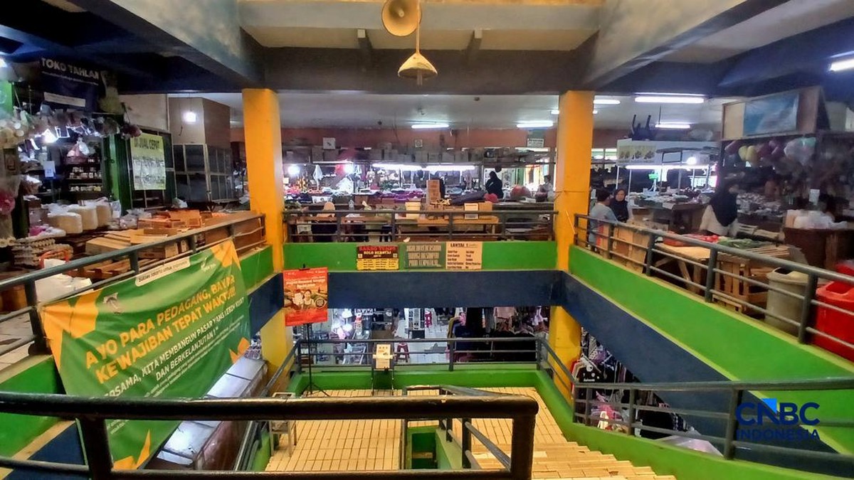 Pasar Terkenal di Jaksel Ini Sunyi Sepi, Pembeli Hilang Misterius