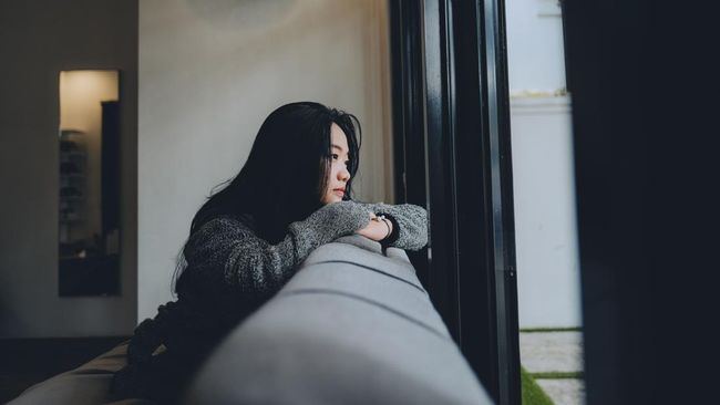 Tanda Seseorang Sedang Mengalami Krisis Hidup