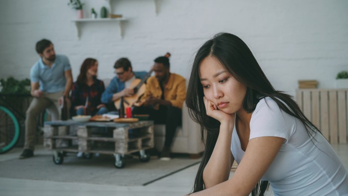 Cut Off! 5 Tanda Pertemanan Kamu Toksik yang Perlu Diperhatikan Menurut Psikolog