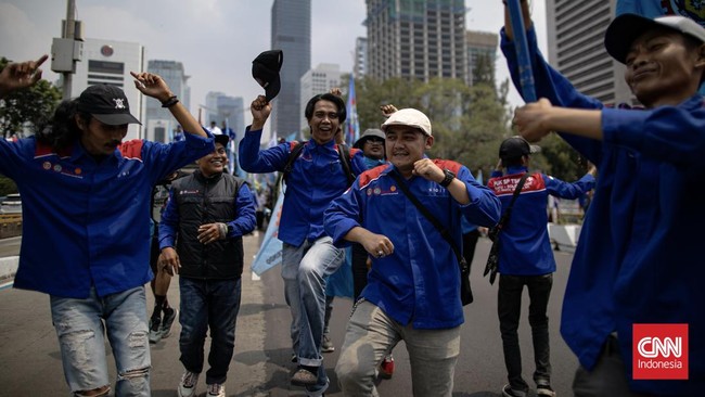 Demo Buruh Kepung Kawasan Bundaran HI