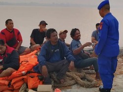 Kapal Imbal Bocor dan Mati Mesin di Teluk Muara Sampit, 38 Pekerja Dievakuasi