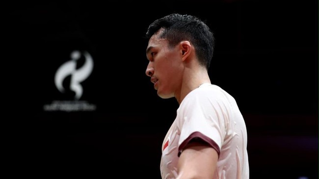Jonatan Christie saat tampil di babak semifinal nomor beregu putra Asian Games 2026. (Arsip PBSI)