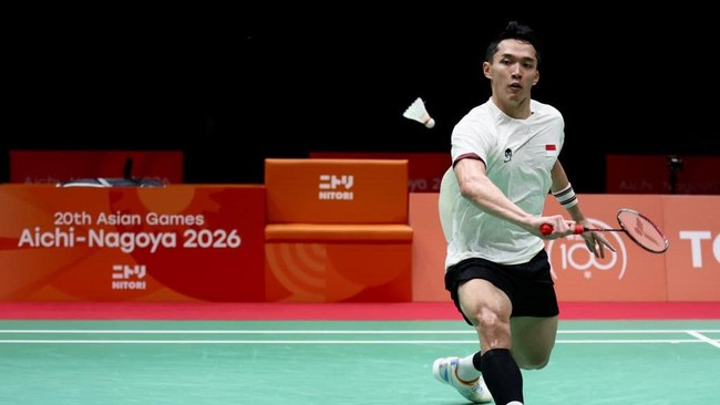 Jonatan Christie saat tampil di babak semifinal nomor beregu putra Asian Games 2026. (Arsip PBSI)