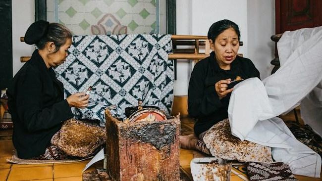 Kampung Batik Paling Terkenal di Indonesia