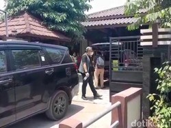 KPK Geledah Rumah Dirjen ATR/BPN Lampri di Nganjuk