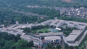 Ditjenpas bentuk tim untuk cek fasilitas mewah di Lapas Cibinong. Temuan Ombudsman RI mencakup apartemen, mini golf, dan alat kebugaran untuk napi.