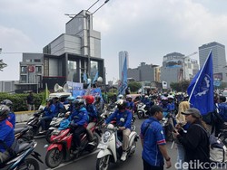 Massa Buruh Bubar, Polisi Pastikan Lalin Jalan Sudirman Normal Lagi