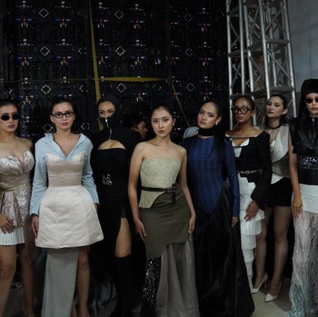 Bertajuk 'STREETE: from Asphalt to Atelier', 5 Desainer FPreneur Burgo Indonesia Tampilkan Koleksi Kolaboratif di Fashion Nation 2026