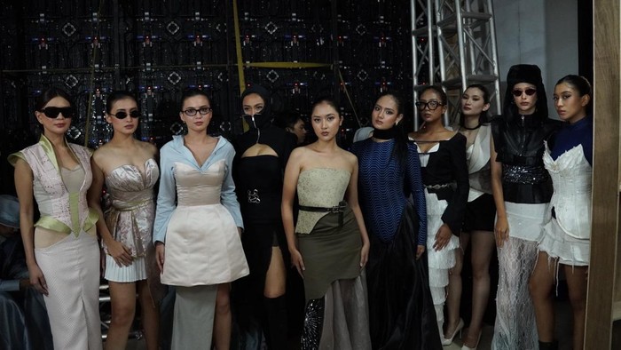 Bertajuk 'STREETE: from Asphalt to Atelier', 5 Desainer FPreneur Burgo Indonesia Tampilkan Koleksi Kolaboratif di Fashion Nation 2026
