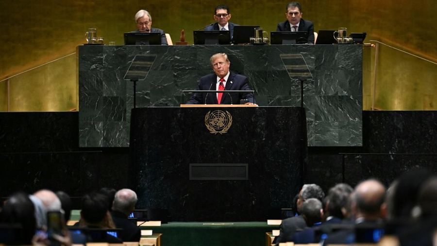 Presiden AS Donald Trump berbicara dalam Sidang Majelis Umum Perserikatan Bangsa-Bangsa ke-81 di Markas Besar PBB di New York City, AS, pada 22 September 2026.