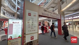 CNN Indonesia berkolaborasi dengan CIMB Niaga Syariah kembali menghadirkan pameran haji dan umrah bertajuk Islamic Travel Connect di Surabaya, mulai Kamis (24/9) hingga Minggu (27/9). Acara yang berlangsung di Atrium Utama Lantai Ground Royal Plaza i