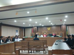 Eks Ketua Ombudsman Dituntut 5,5 Tahun Penjara dan Uang Pengganti Rp 4,19 M
