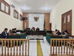 Wabup Indramayu Gugat Status Tersangka Korupsi Rp 18 M, Ini Alasannya