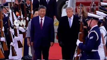 Momen Langka, Trump Sambut Langsung Xi Jinping Tiba di Bandara AS
