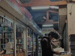 Palasari Saat Buku-Buku Lama Menemukan Rumah Baru