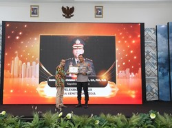 Kapolresta Sidoarjo Raih IJTI Awards 2026 Berkat Transparan Kelola SPPG