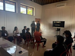 Pria Inggris Terdakwa Pencurian Buang Air Besar di Ruang Sidang