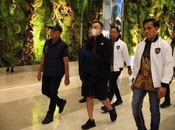 Penampakan Bos 3 Situs Judol Dibawa ke Jakarta Usai Ditangkap di Thailand