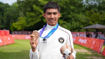 Berita Olahraga Terkini CNN Sport : Klasemen Asian Games 2026 di Jumat Siang: Indonesia Kejar Malaysia