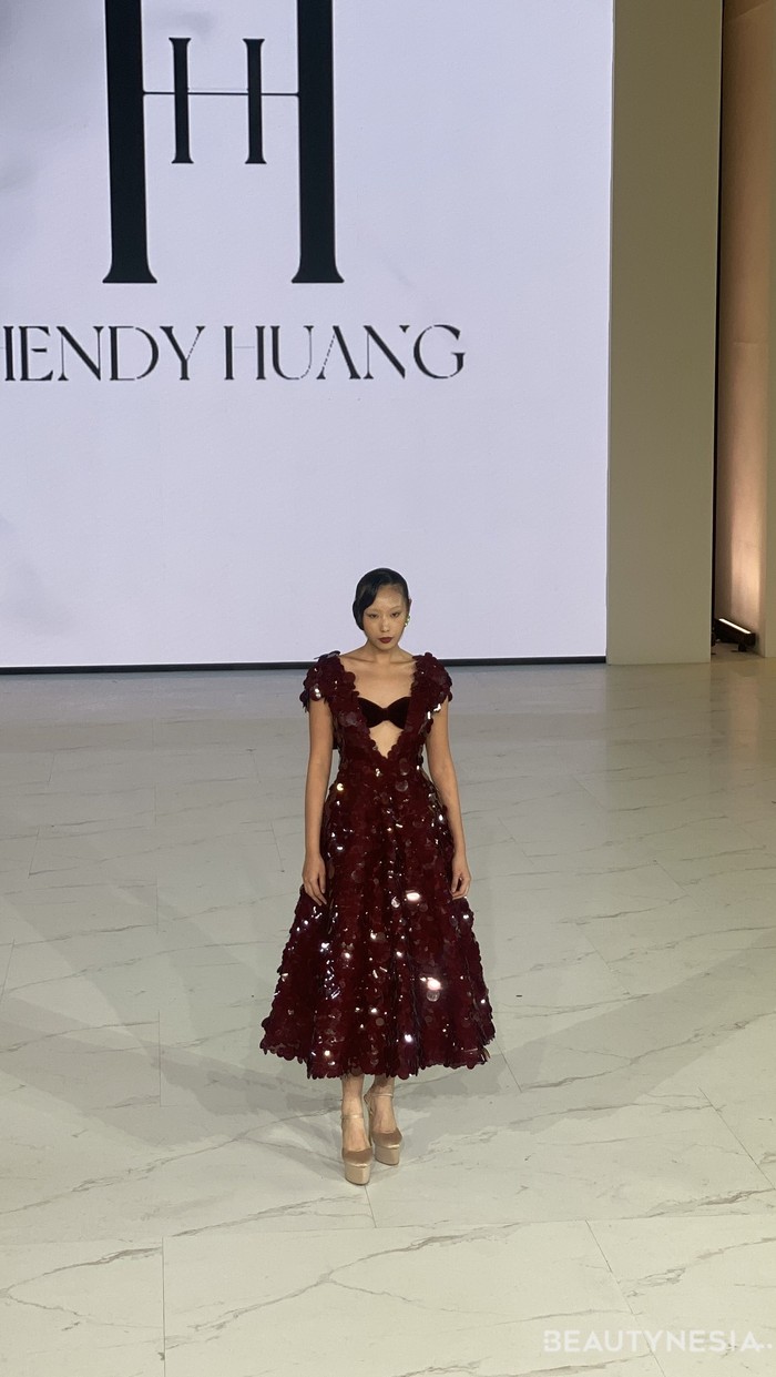 Hendy Huang Tampilkan Koleksi Bertajuk La Diva