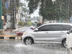 Balikpapan Mulai Diguyur Hujan Intensitas Lebat Meski Waktunya Singkat